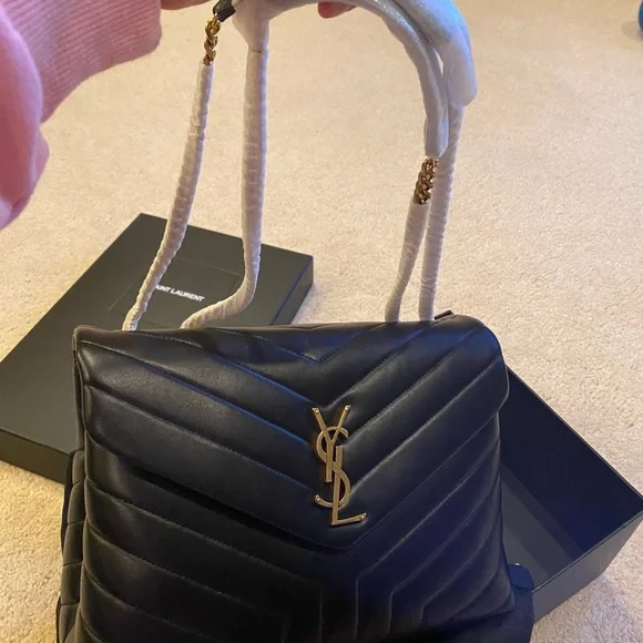 Brand New Authentic Medium Saint Laurent LouLou - Picture 2 of 10